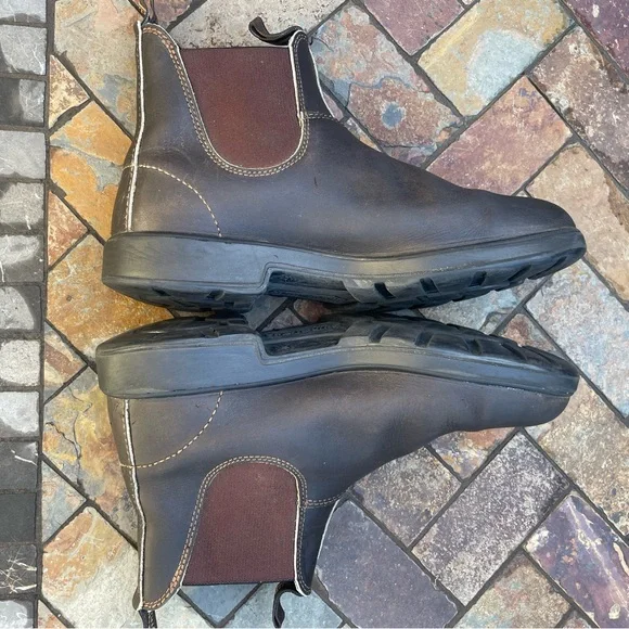 Blundstone #500 Pre-Loved Original Chelsea boot. Stout Brown - Picture 6 of 12